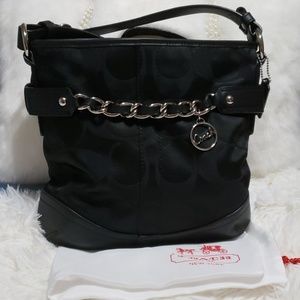 💜💜💜 Coach Signature Chain Crossbody